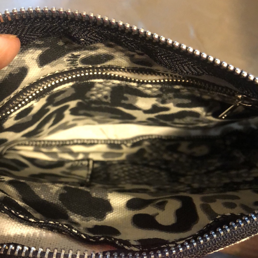 Cheetah Victoria Secret PINK Bag - Picture 4 of 11